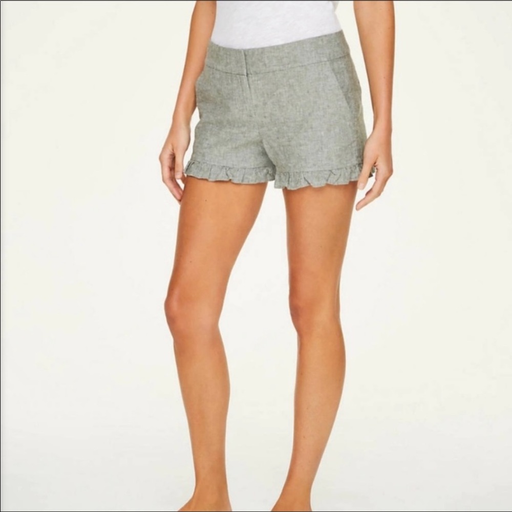 LOFT Ruffle Hem Shorts